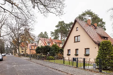 Dresden, Freischützstraße 16, 17.6.2.40 010702