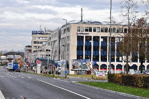 Dübendorf Dübendorfer Zürichstrasse Img 1078