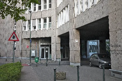 Düsseldorf Justizzentrum Ludwig Erhard Allee Eingang