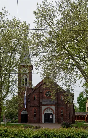 Duisburg, Aldenrade, Ev. Kirche, 2012 05 Cn 02