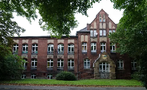 Duisburg, Homberg, Kirchstraße 185, 2015 09 Cn 01