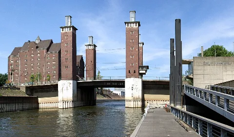 Duisburg Schwanentorbrücke 1