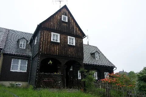 Ebersbach (Sachsen), Friedersdorfer Straße 2 (1)