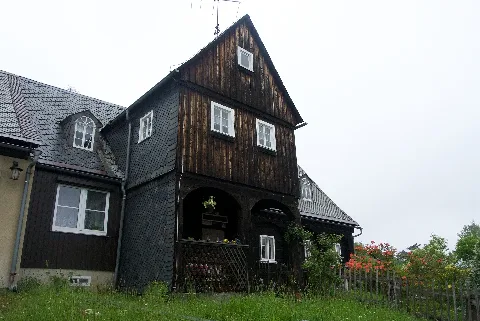 Ebersbach (Sachsen), Friedersdorfer Straße 2 (2)