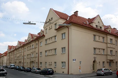 Edergasse 6 10