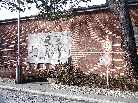 Eduard Adler Strasse 10 Kiel Kradmelder
