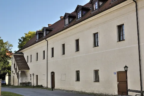 Ehem. Meierhof Des Schlosses Dürnkrut 01