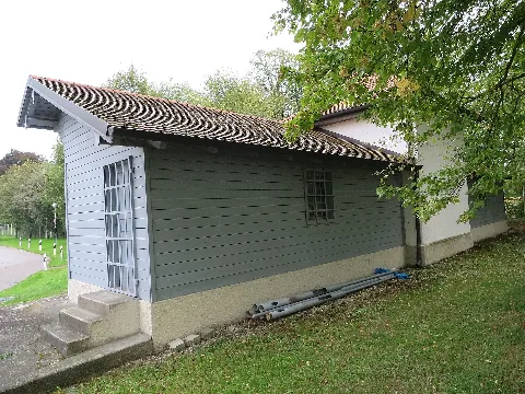 Ehemaliges Bienenhaus Des Schlütergutes
