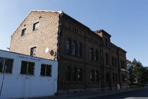 Ehemaliges Gefängnis Umfassungsstraße 76 Am Moritzplatz In Magdeburg
