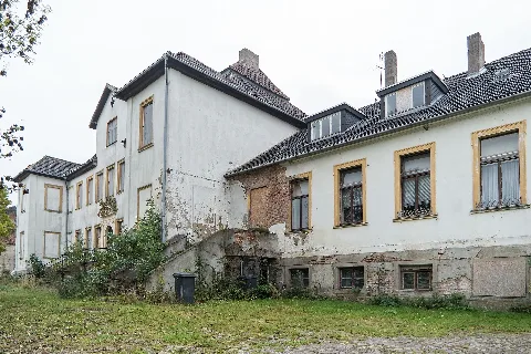 Eichenbarleben Schloss 01
