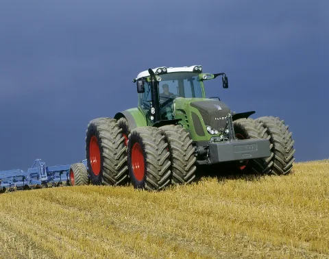 Ein Traktor Der Firma Fendt Panoramio