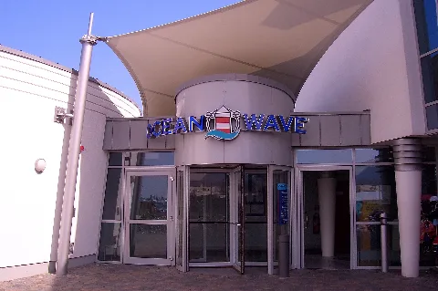 Eingang Ocean Wave Norddeich