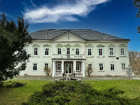 Eingangsbereich Nach Renovierung 2021