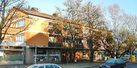 "Einkaufszentrum", Leonberger Str. Panoramio