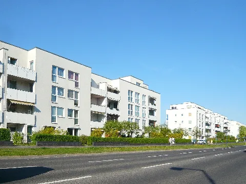 Eisenacher Str Marzahn 110421 Ama Fec (1)