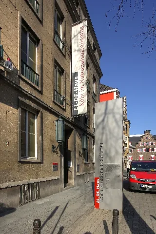 El De Haus Köln Eingangsbereich (0634 36)