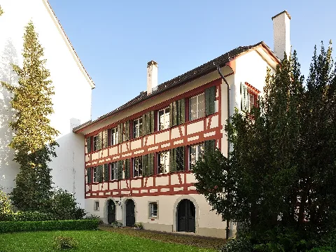 Elgg Reformierte Kirche Mit Pfarrhaus, Lindenplatz 2011 09 20 17 40 56 Shiftn