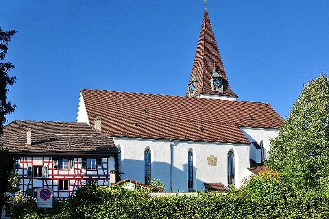 Elgg Reformierte Kirche Mit Pfarrhaus, Lindenplatz 2011 09 20 17 43 16 Shiftn