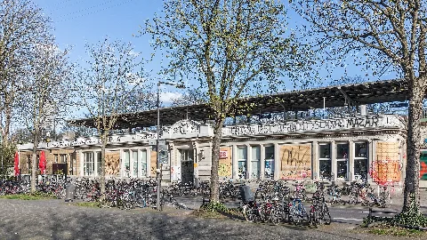 Empfangsgebäude Des Bahnhofs Köln West 5921