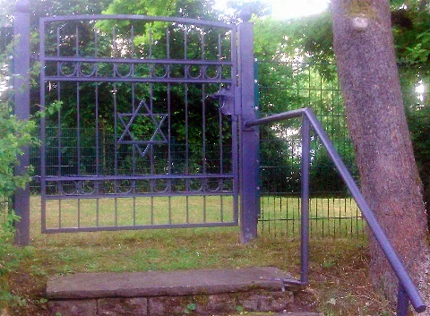 Entrance Jewish Cemetery In Geismar Göttingen