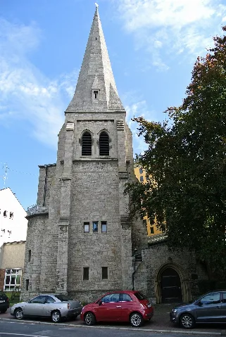 Epiphaniaskirche Von Westen