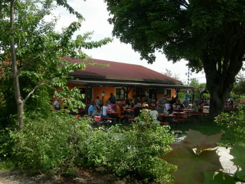 Erding Biergarten Geo.hlipp.de 25415