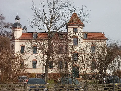 Erdmannshainvillam