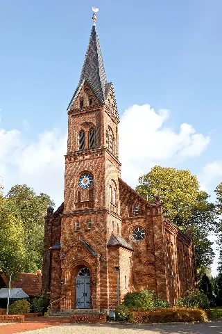 Erlöserkirche Henstedt (Ev. Luth.) In Henstedt Ulzburg, Oktober 2020