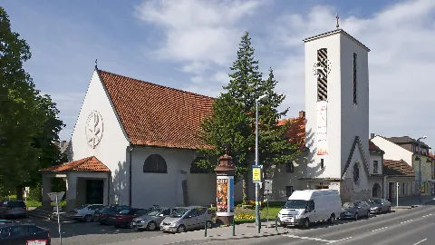 Esslinger Pfarrkirche 01