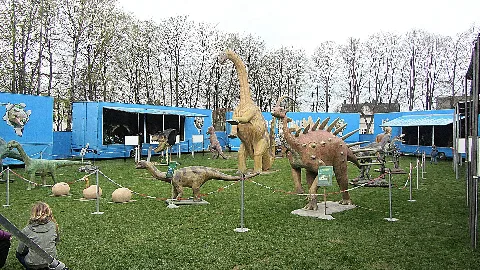 Europas Größte Rollende Dinosaurierausstellung
