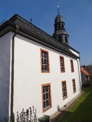 Ev. Kirche Rödgen (Gießen) Außen 01