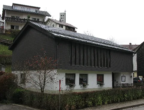 Evangelische Kirche In Gütenbach, Im Hintergrund Der Turm Der Kath. Kirche St. Katharina