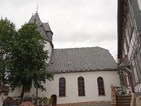 Evangelische Pfarrkirche (Hoch Weisel) Außen 01