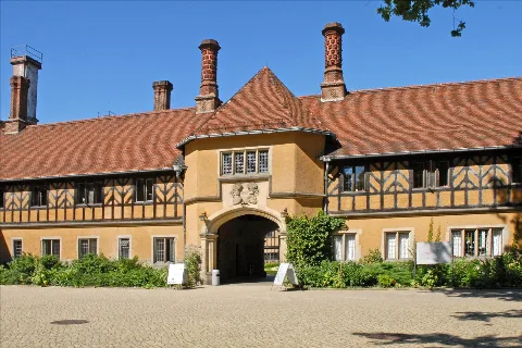 Facade Principale Du Chateau De Cecilienhof