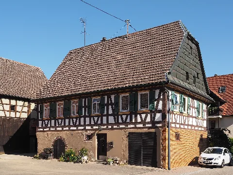 Fachwerkhaus Hauptstrasse Perouse