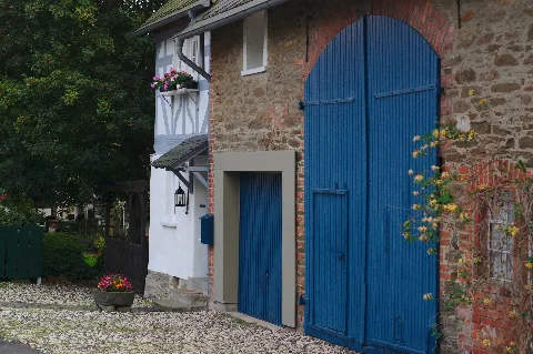 Fachwerkhaus Hübingen Mit Scheune