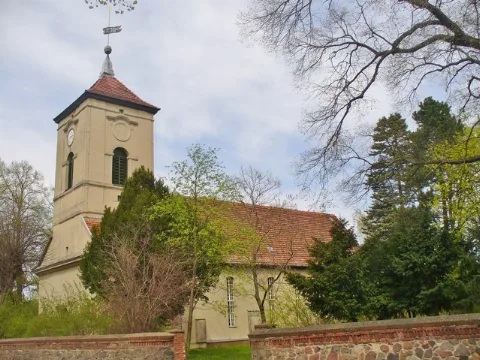 Fahrland Dorfkirche (Village Church) Geo.hlipp.de 35632