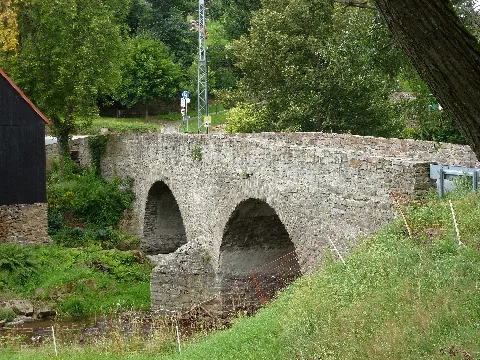 Falkenberg, Bogenbrücke