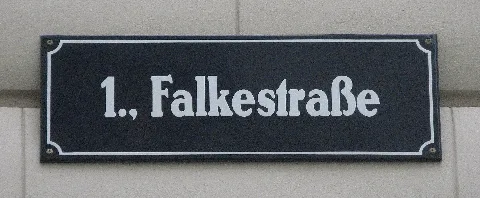 Falkestraße 01