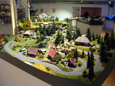 Faller Ausstellungsraum In Gütenbach