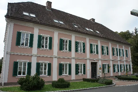 Feldbach Pfarrhof