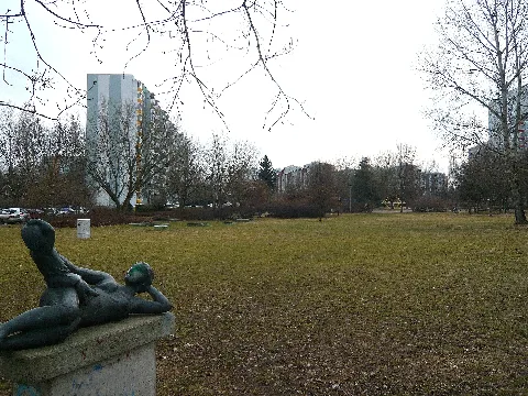 Fichtelbergstr Park Marzahn 110313 Ama Fec (23)
