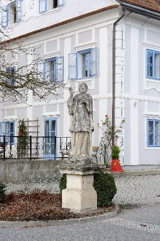Figur Hl. Franz Xaver 82996 In A 8423 St. Veit Am Vogau