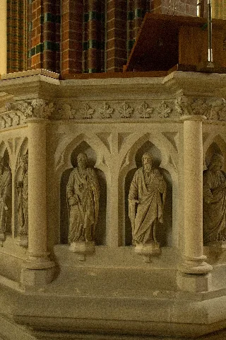 Figuren Kanzel, St. Jakobus Görlitz 4