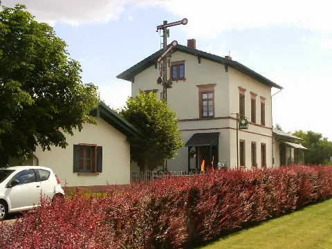 Flacht Train Station Streetside