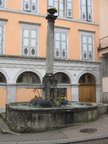 Fontaine Bourg De Moudon