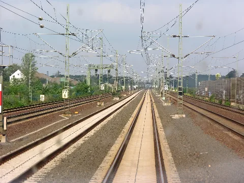 Frankfurt Cologne 15.09.2005 10 52 17