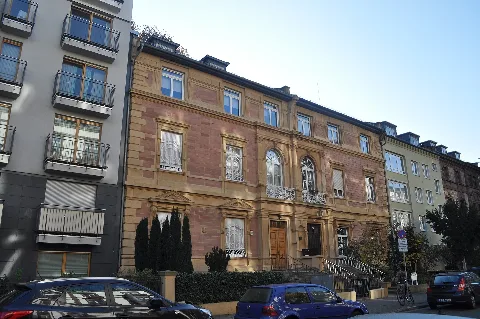 Frankfurt, Schwindstraße 5 7