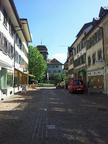 Frauenfeldaltstadtundschloss
