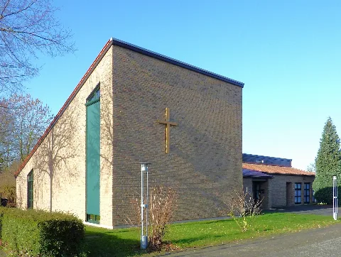 Friedenskirche Sinnersdorf (1)